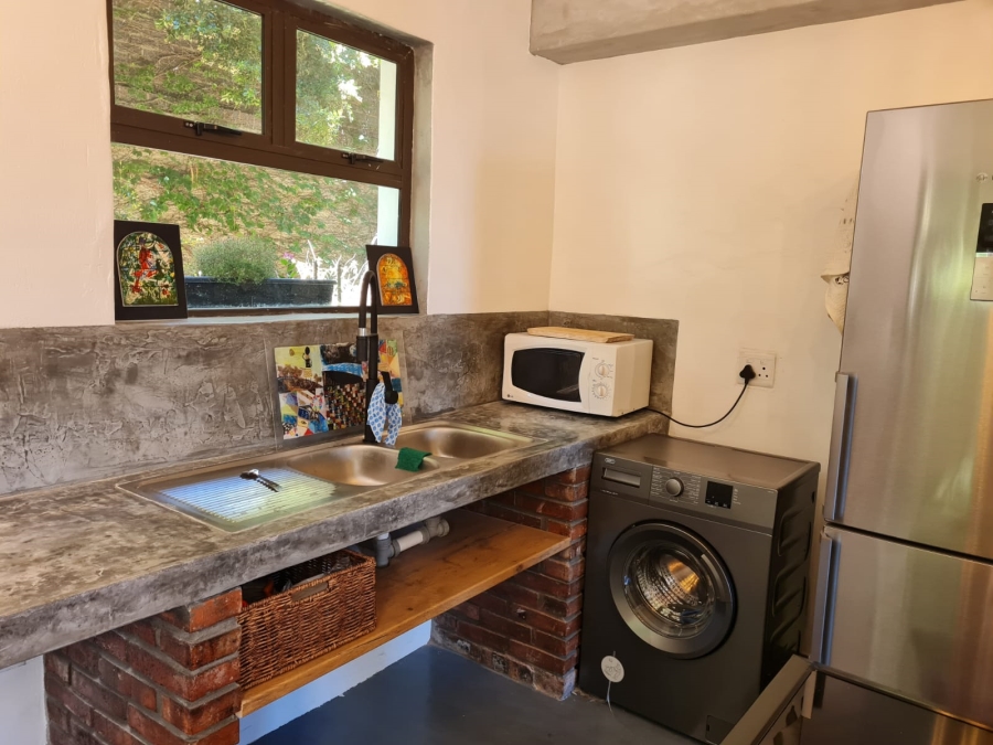 To Let 1 Bedroom Property for Rent in Oranjezicht Western Cape